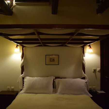 Eos - Authentic Experience Hotel Skíti Eksteriør billede